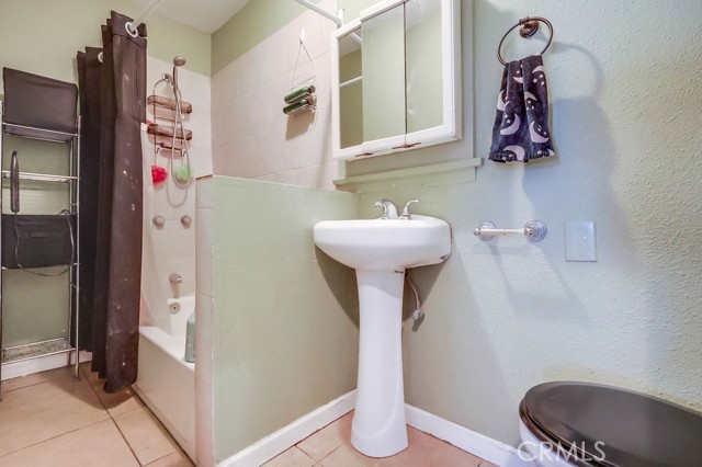 Detail Gallery Image 27 of 36 For 1243 W 70th St, Los Angeles,  CA 90044 - 3 Beds | 2 Baths