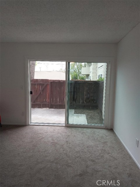 Detail Gallery Image 10 of 18 For 18235 Van Ness Ave, Torrance,  CA 90504 - 3 Beds | 2/1 Baths