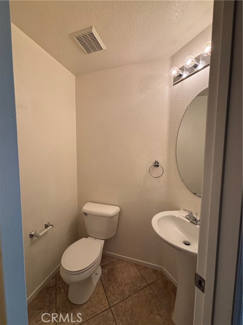 Detail Gallery Image 2 of 9 For 25251 Windy Cove #1,  Murrieta,  CA 92562 - 2 Beds | 2/1 Baths