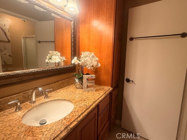 Detail Gallery Image 10 of 13 For 217 Tarocco, Irvine,  CA 92618 - 2 Beds | 2 Baths