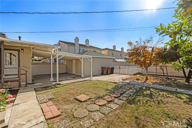 Detail Gallery Image 31 of 45 For 2100 W Valencia Dr, Fullerton,  CA 92833 - 3 Beds | 1 Baths