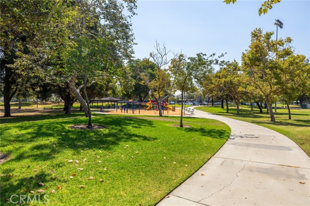 Detail Gallery Image 30 of 31 For 1850 W Falmouth Ave #1,  Anaheim,  CA 92801 - 2 Beds | 2/1 Baths