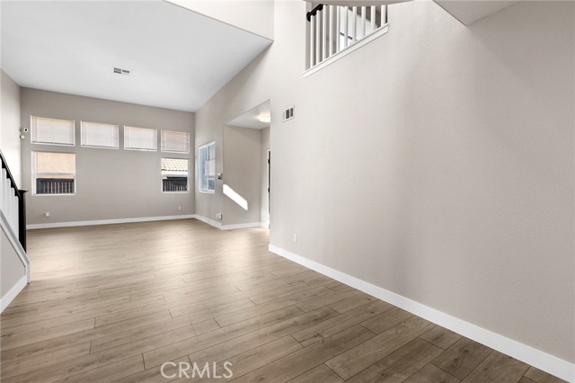 Detail Gallery Image 9 of 50 For 30465 Avenida Palmera, Homeland,  CA 92548 - 4 Beds | 3 Baths