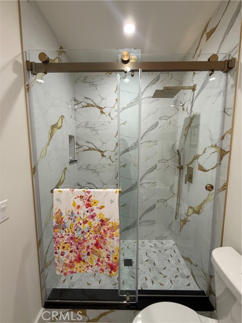 Detail Gallery Image 12 of 15 For 17606 Orna Dr, Granada Hills,  CA 91344 - 1 Beds | 1 Baths
