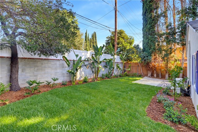 17811 Ludlow Street photo 25