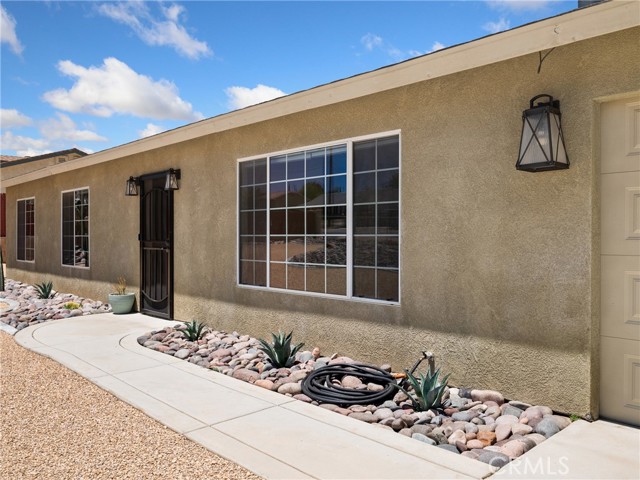 Detail Gallery Image 10 of 42 For 17970 Pitache St, Hesperia,  CA 92345 - 3 Beds | 2 Baths