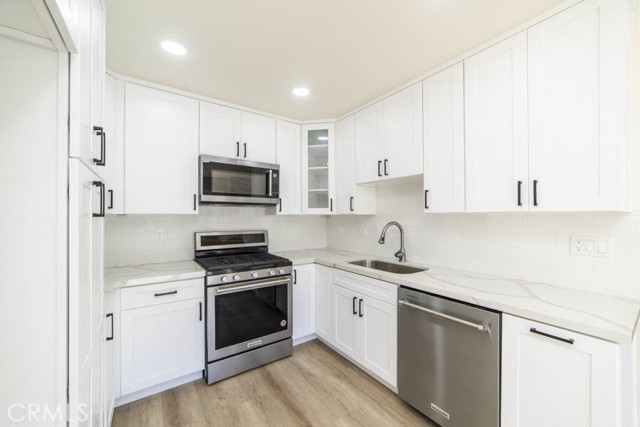 Detail Gallery Image 6 of 29 For 15 Stonepine, Irvine,  CA 92604 - 3 Beds | 2 Baths