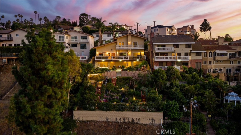 912983cf 2989 454a 9284 Af7fa18d81e0