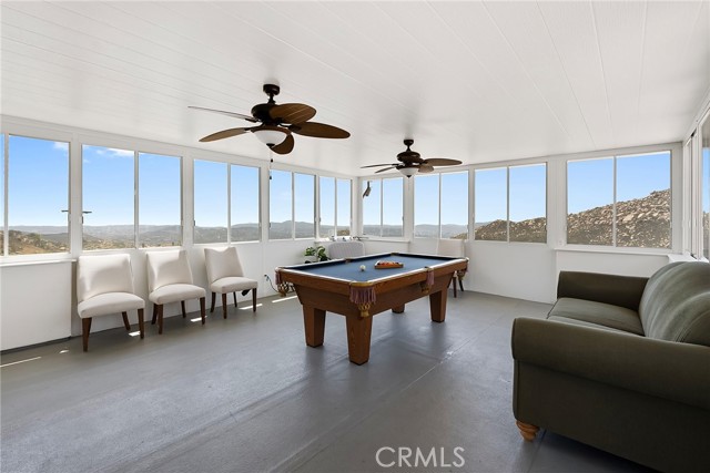 Image 28 of 73 For 15471 Green Valley Truck