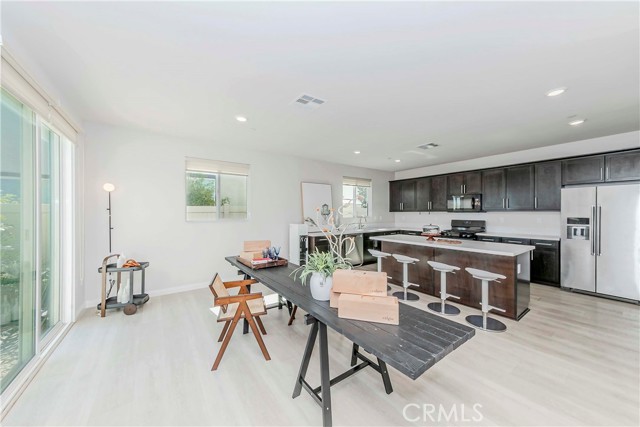 1202 Clipper Lane, Harbor City CA: https://media.crmls.org/medias/912ae5fc-6d71-4ecc-b8ba-08a0077f097f.jpg