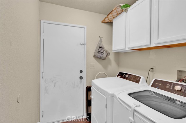 Detail Gallery Image 9 of 9 For 15248 Lynch Ct, Adelanto,  CA 92301 - 5 Beds | 2 Baths