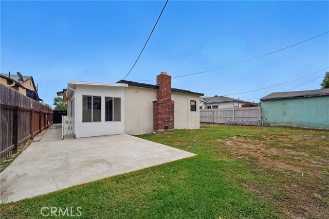 611 S Thorson Avenue, Compton CA: https://media.crmls.org/medias/912b68ec-2dcc-45bc-a6a5-f4cb2eade795.jpg