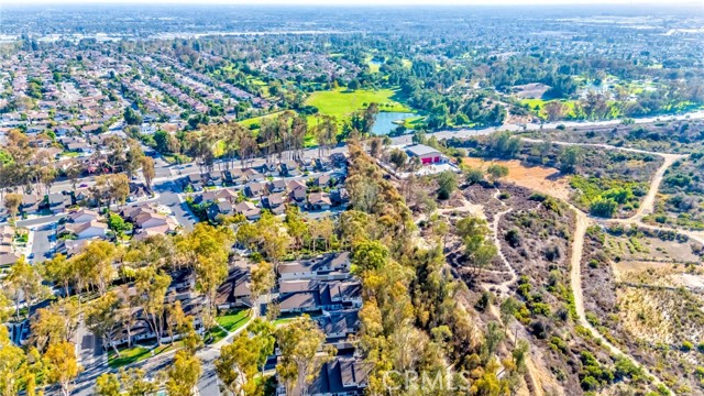 2422 Coventry Circle, Fullerton CA: https://media.crmls.org/medias/912c9f16-b887-41a2-aef1-4d5b78f13021.jpg