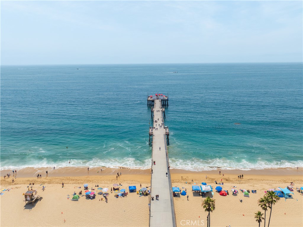 https://media.crmls.org/medias/912cedfe-8a5d-4181-bb72-616e6820cc2c.jpg?preset=X-Large