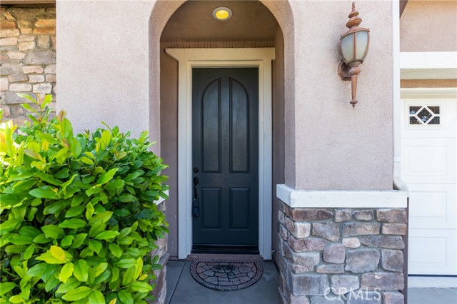 Detail Gallery Image 8 of 74 For 7679 Daphne, Chino,  CA 91708 - 3 Beds | 2/1 Baths