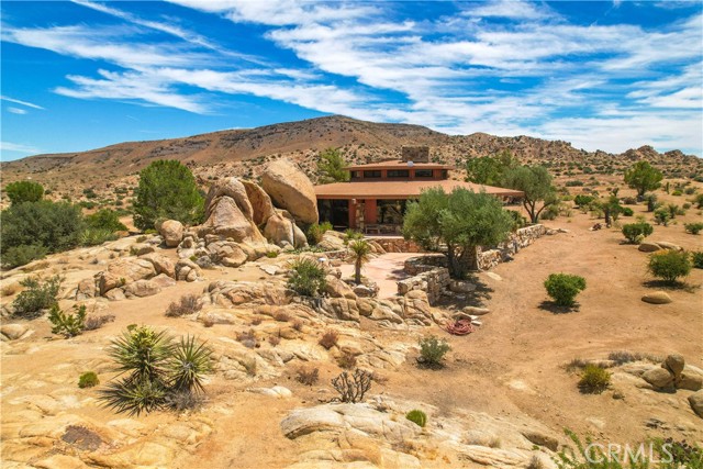 55290 Flying Tigers Road, Pioneertown, California 92268, 4 Bedrooms Bedrooms, ,3 BathroomsBathrooms,Residential,For Sale,55290 Flying Tigers Road,CRJT23138607