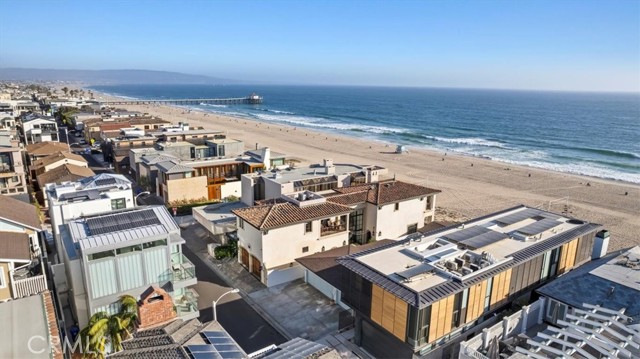 1908 The Strand, Manhattan Beach, California 90266, 3 Bedrooms Bedrooms, ,3 BathroomsBathrooms,Residential,Sold,The Strand,SB22163790