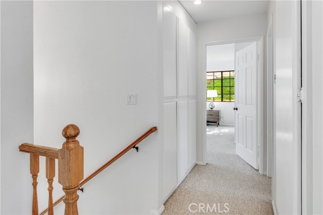 Detail Gallery Image 12 of 28 For 2008 Mathews Ave #C,  Redondo Beach,  CA 90278 - 3 Beds | 2/1 Baths