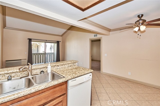 Detail Gallery Image 7 of 34 For 3535 Banbury Dr #14,  Riverside,  CA 92505 - 1 Beds | 1 Baths