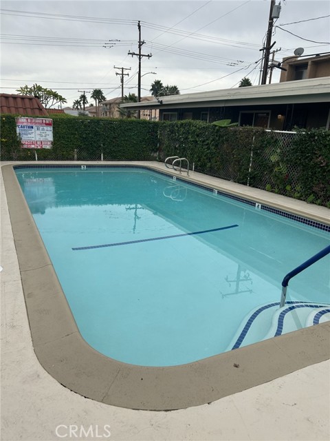 Image 21 of 22 For 37111 Cathedral Canyon Drive 2