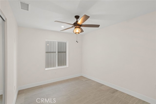 Detail Gallery Image 22 of 25 For 14815 Country Ln #2,  Fontana,  CA 92335 - 3 Beds | 2 Baths