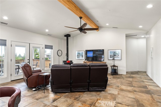 Detail Gallery Image 13 of 54 For 524 Sunset Dr, Paradise,  CA 95969 - 3 Beds | 2/1 Baths