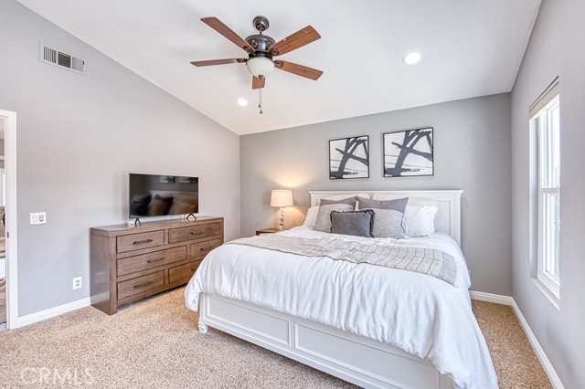 Detail Gallery Image 12 of 20 For 43 Calle Estero, Rancho Santa Margarita,  CA 92688 - 3 Beds | 2/1 Baths