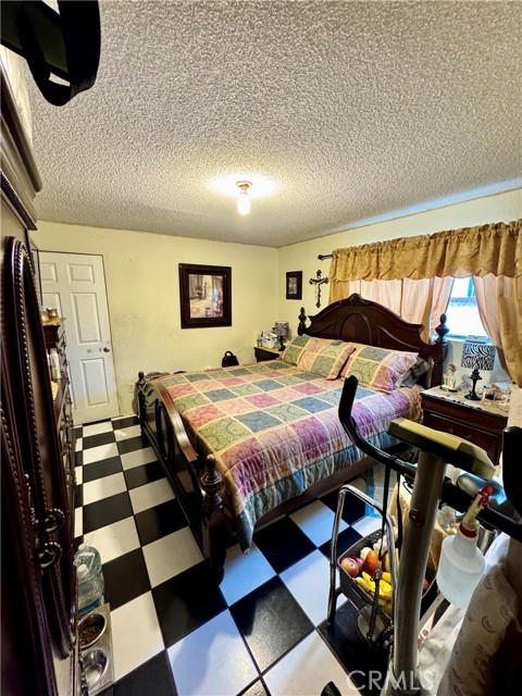 Detail Gallery Image 7 of 16 For 7809 Troost Ave, North Hollywood,  CA 91605 - 3 Beds | 3 Baths