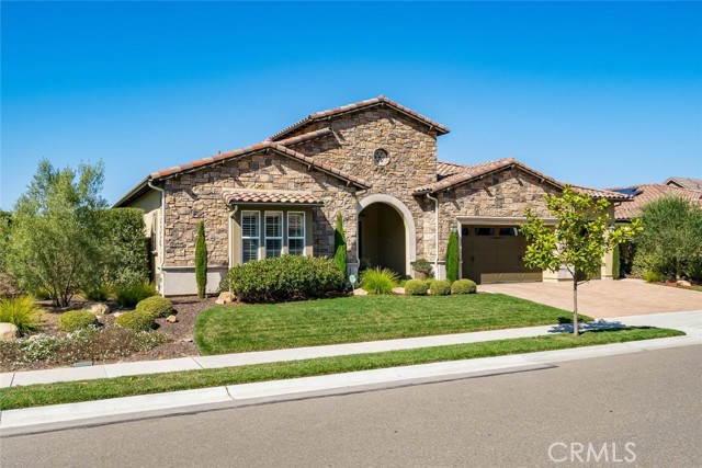 Detail Gallery Image 4 of 75 For 1079 Trail View Pl, Nipomo,  CA 93444 - 3 Beds | 3/1 Baths