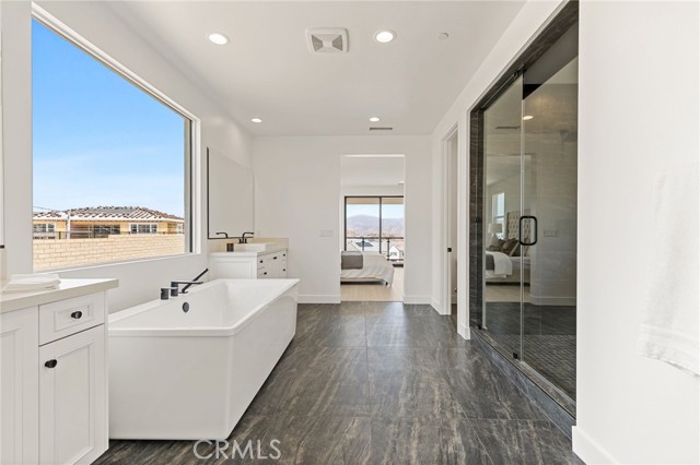 Detail Gallery Image 29 of 41 For 24175 N Camino Cascada, Valencia,  CA 91354 - 5 Beds | 5/1 Baths