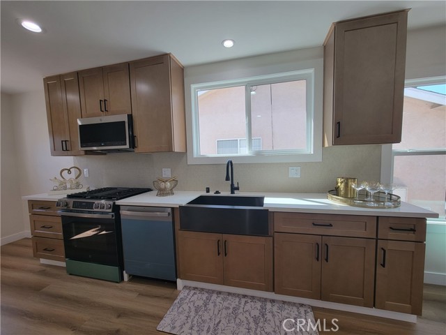 Detail Gallery Image 7 of 36 For 3140 Golden, Long Beach,  CA 90806 - 3 Beds | 1 Baths