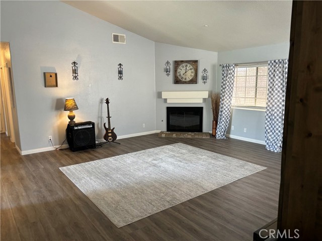 Image 3 for 7370 Boxwood Ave, Fontana, CA 92336