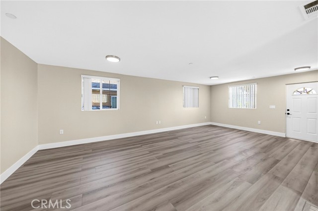 Detail Gallery Image 3 of 34 For 8711 Mckinley Place, Los Angeles,  CA 90002 - – Beds | – Baths