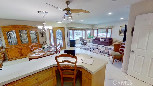 Detail Gallery Image 11 of 16 For 1921 St John Rd 35a M15,  Seal Beach,  CA 90740 - 2 Beds | 2 Baths