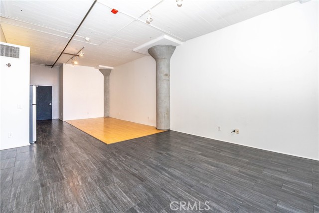 Detail Gallery Image 9 of 23 For 420 S San Pedro St #218,  Los Angeles,  CA 90013 - 1 Beds | 1 Baths