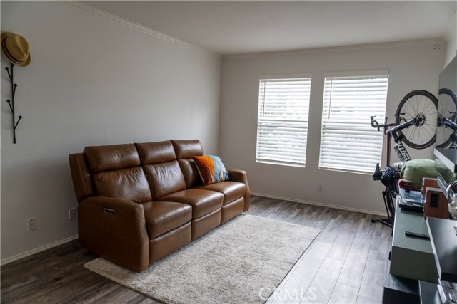 Detail Gallery Image 4 of 12 For 3424 Hathaway Ave #213,  Long Beach,  CA 90815 - 1 Beds | 1 Baths
