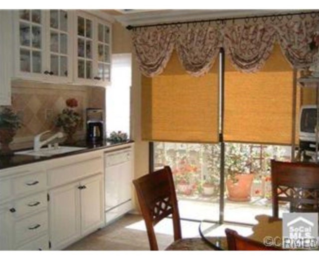 Detail Gallery Image 10 of 30 For 9 Evening Breeze, Irvine,  CA 92603 - 3 Beds | 2/1 Baths