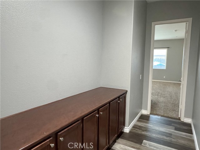 Detail Gallery Image 40 of 56 For 15527 Avanti Dr, Bakersfield,  CA 93314 - 4 Beds | 3/1 Baths