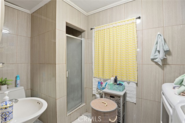 Detail Gallery Image 16 of 16 For 1038 Hollister St, San Fernando,  CA 91340 - – Beds | – Baths