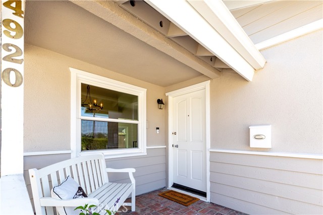 Detail Gallery Image 4 of 24 For 4920 Pacific Coast Highway, Torrance,  CA 90505 - 3 Beds | 2/1 Baths