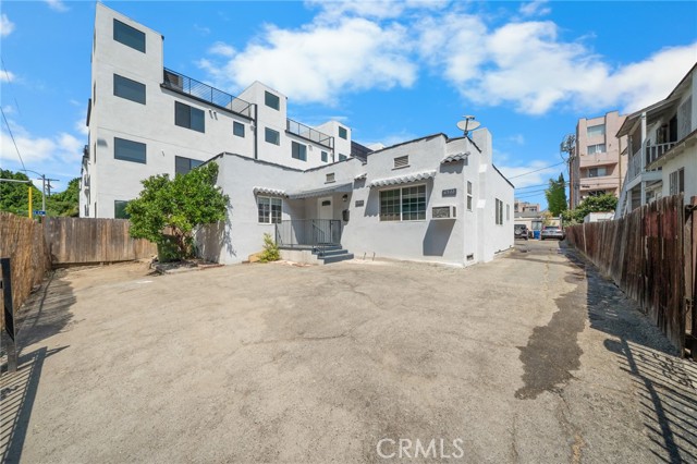 Detail Gallery Image 24 of 29 For 6513 Lexington Ave, Los Angeles,  CA 90038 - 4 Beds | 2 Baths