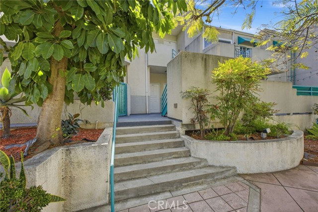 Detail Gallery Image 3 of 35 For 434 E Spruce #100,  Inglewood,  CA 90301 - 1 Beds | 1 Baths