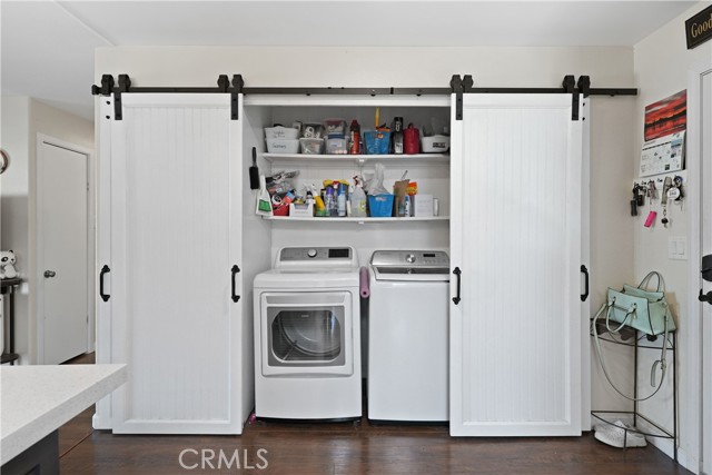 23011 Big Tee Drive, Canyon Lake CA: https://media.crmls.org/medias/913b81f9-469e-4749-8439-76e990983ce9.jpg