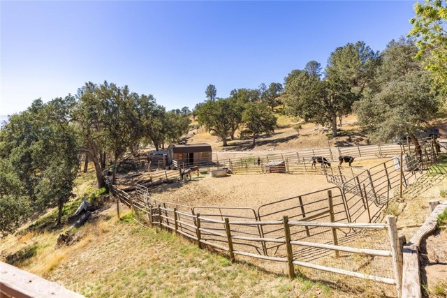 Detail Gallery Image 50 of 67 For 29670 Skyline Dr, Tehachapi,  CA 93561 - 6 Beds | 3/1 Baths