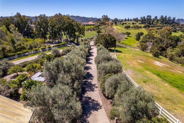 1505 Tiffany Ranch Road, Arroyo Grande CA: https://media.crmls.org/medias/913cdd3d-dc28-48c6-934c-3c565c31d416.jpg
