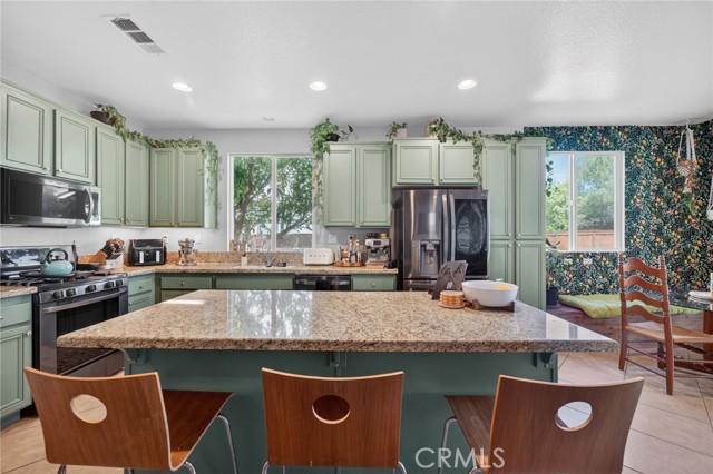 Detail Gallery Image 12 of 64 For 29672 Northshore St, Menifee,  CA 92584 - 3 Beds | 2 Baths