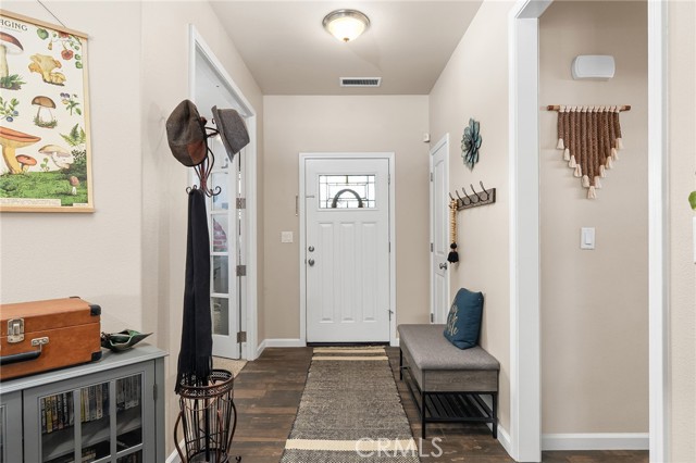 Detail Gallery Image 5 of 50 For 3484 Peerless Ln, Chico,  CA 95973 - 3 Beds | 2 Baths