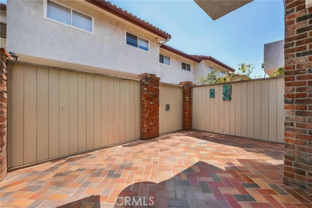 1205 Catalina Avenue, Redondo Beach, California 90277, 4 Bedrooms Bedrooms, ,3 BathroomsBathrooms,Residential,For Sale,Catalina,SB25204315