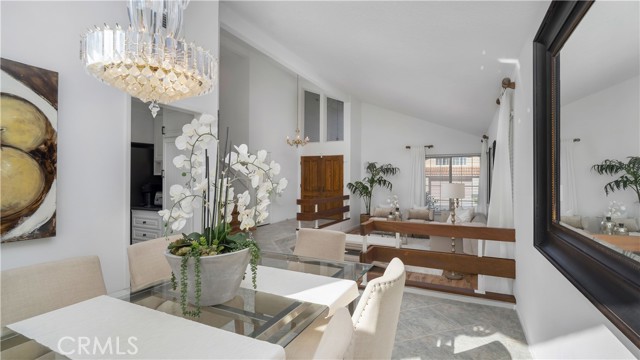 Detail Gallery Image 11 of 55 For 7 Nantucket, Irvine,  CA 92620 - 4 Beds | 2/1 Baths