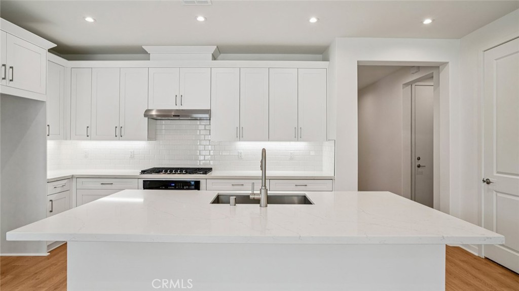 MLS #SW25263101 image #9